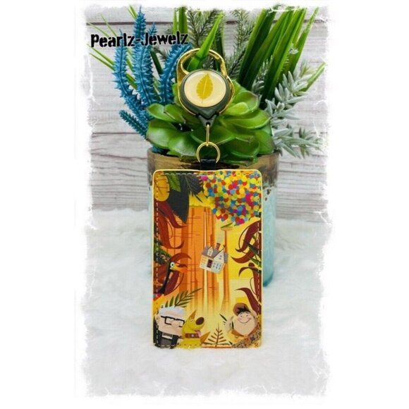 Disney Pixar Up Paradise Falls Retractable Lanyard Keychain BoxLunch NWT - Picture 1 of 2